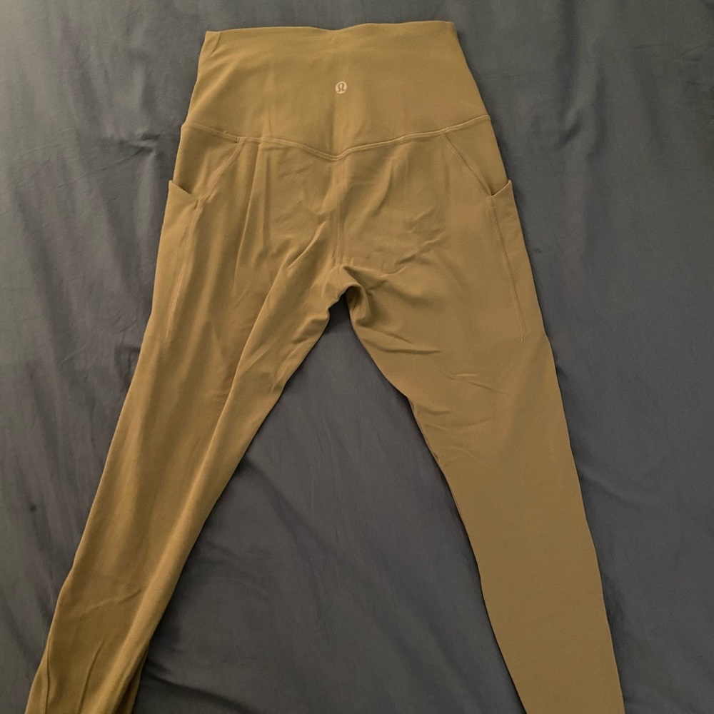 Lulu lemon leggings